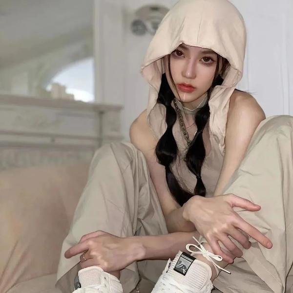 阿齐兹·安萨里:此时此刻